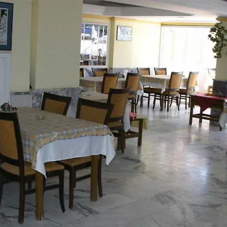 Bed & Breakfast Burak 2*